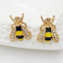Load image into Gallery viewer, Trap Cat Stud Earrings