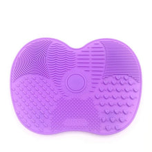 Load image into Gallery viewer, Makeup Brush Scrubby
